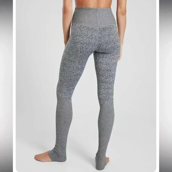 Athleta Exhale Heel Tight Yoga Leggings Gray Space Heather Size Small Softluxe - Picture 2 of 14